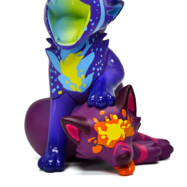 Bespoke Resin Art Toy Manufacturing Custom Designer Figurines & Premium Toy Display Boxes