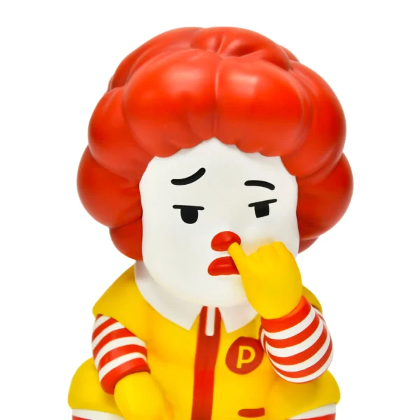 挖鼻蹲麦当劳 (17) Pop Art Vinyl Figure Collectible Premium Art Doll for Figure Enthusiasts