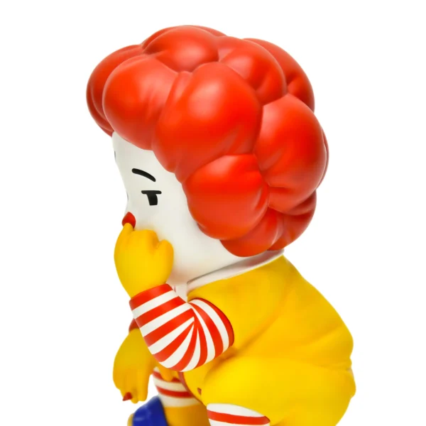 挖鼻蹲麦当劳 (20) Pop Art Vinyl Figure Collectible Premium Art Doll for Figure Enthusiasts