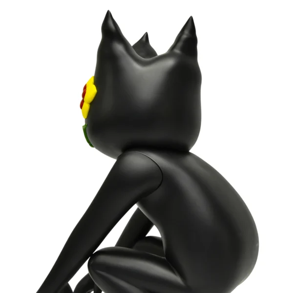 Premium Resin Art Sculpture Limited-Edition Abstract & Figurative Resin Collectibles for Contemporary Art Enthusiasts & Interior Styling